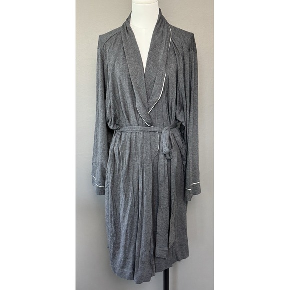 stars above Other - NWT Stars Above 3X/4X Gray W/White Piping Knee Length Robe W/Pockets